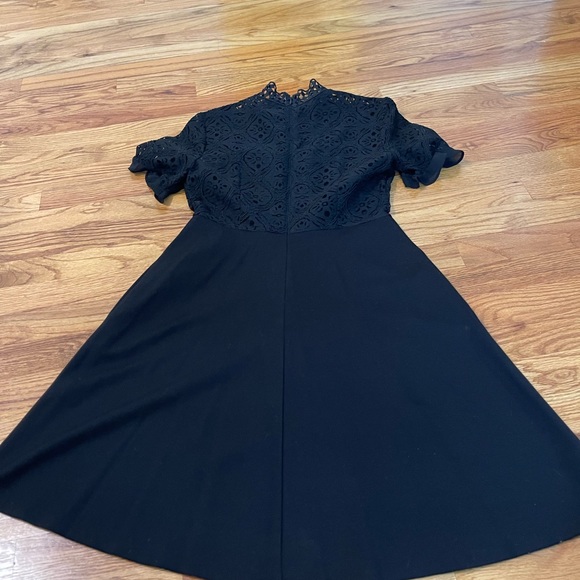 Nicole Miller Cocktail Dress - size 2 - Picture 2 of 3